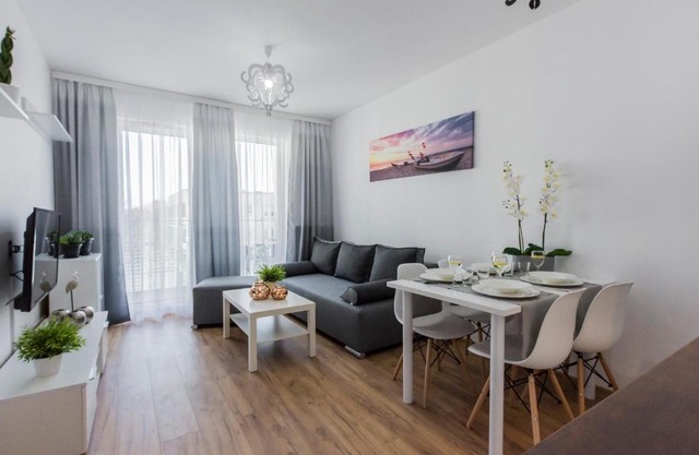 VacationClub - Solna 11 Apartament C408