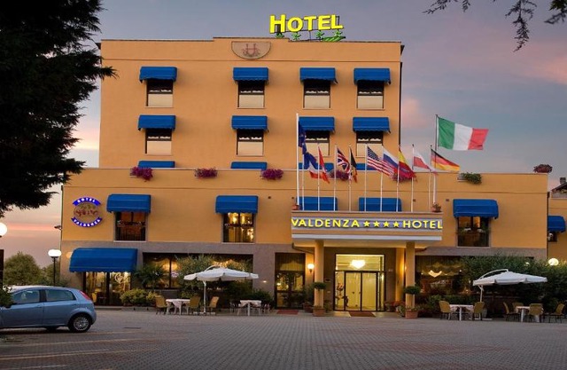 Valdenza Hotel