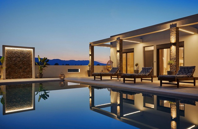 Valley View Villas, 3 Bedroom Villa with Private Pool