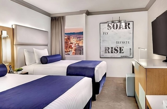 Value Accommodation! 2 Great Units, Pool, Casino, Onsite Parking, Game Room!