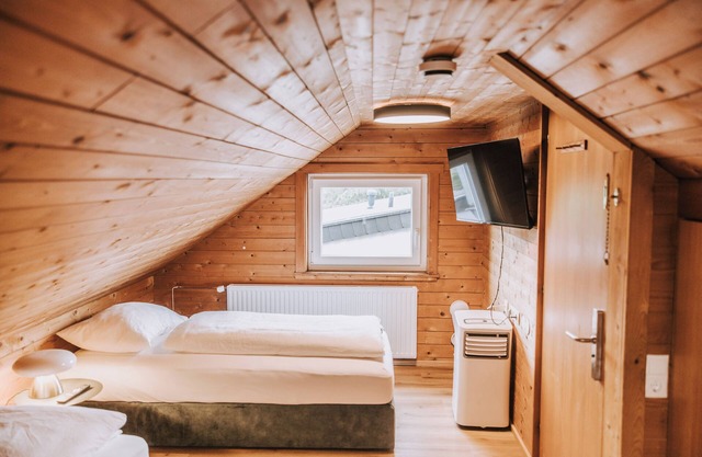 Velotique Hotel Angelika - Self-Check-in