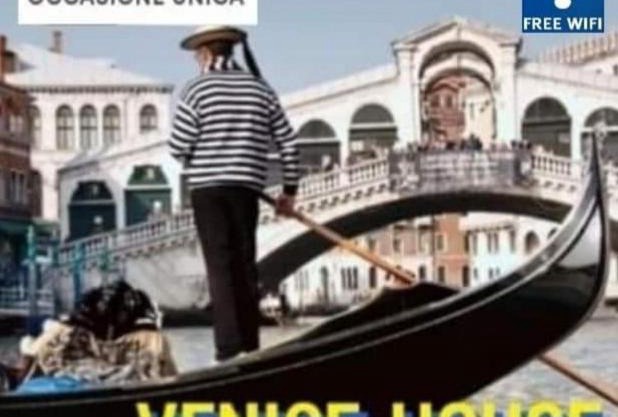VENICE-HOUSE