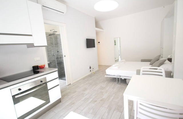 Veniero Apartment A (sx)