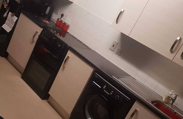 Very big and clean house with 2 room 1 bathroom dinning room and big kitchen