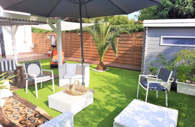 Very nice villa 12p (6 bedrooms/6 bathrooms) seaside wifi air conditioning terrace garden