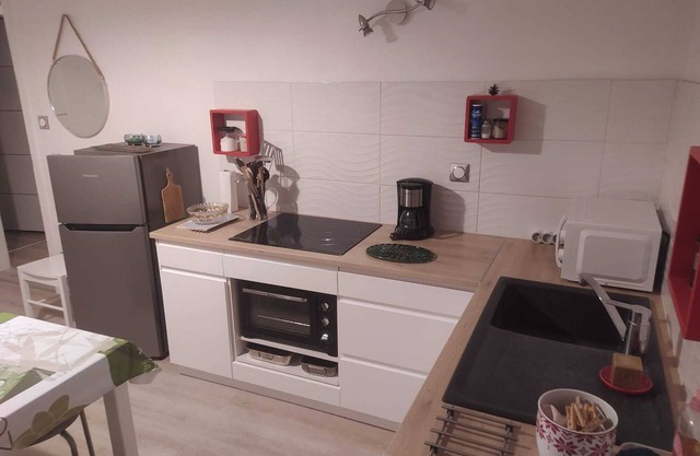 Very quiet apartment in the center of town.