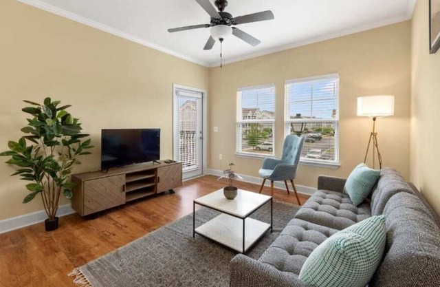 Viagem Prime Location 2BR with Balcony, Gym & Pool