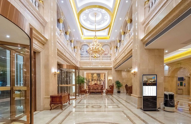 Vienna International Hotel