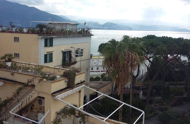 Vient 'and sea (sea wind) terraces on the sea Capri and Sorrento Coast