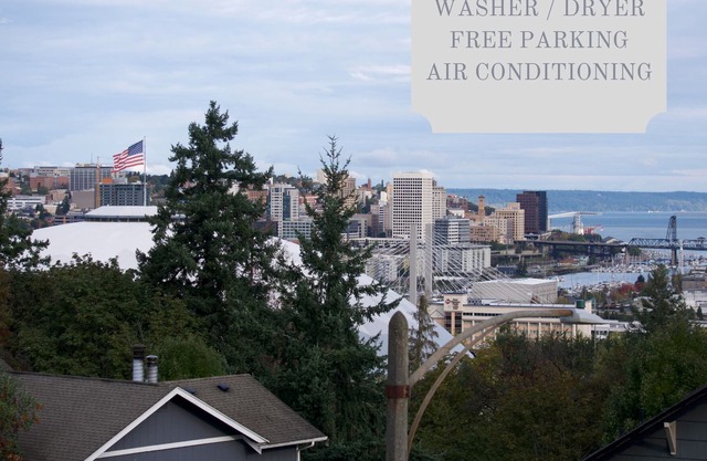 Views! Top floor, corner A/C - Bay and mtn views!