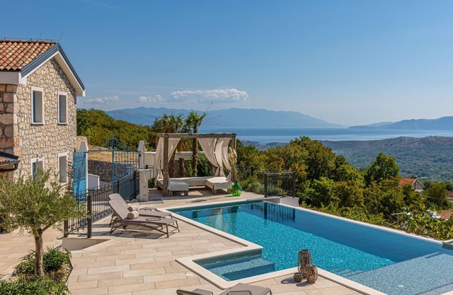 Vila 72 by Interhome