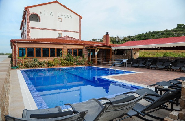 Vila Caska -ap1 - for 6 people- Zrce beach, pool, wifi, air conditioner