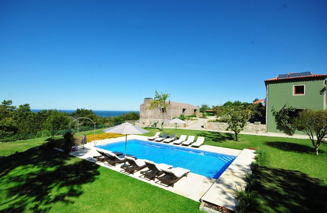 Villa 270 Deluxe Holiday Villa w/Stunning Seaview