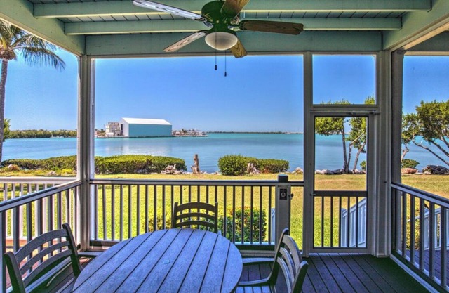 Villa 5053 on Duck Key Boat Slip Available - 2BD 2.5BA