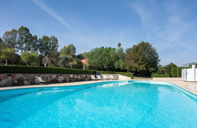 Villa 6 bed- and 6 bathrooms with private pool m880