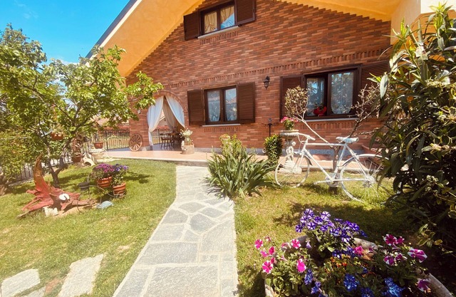 Villa Accommodation Cupid Comfort Relax near all services Turin and airport