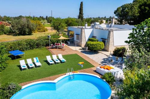 Villa Ambra by Villa Plus