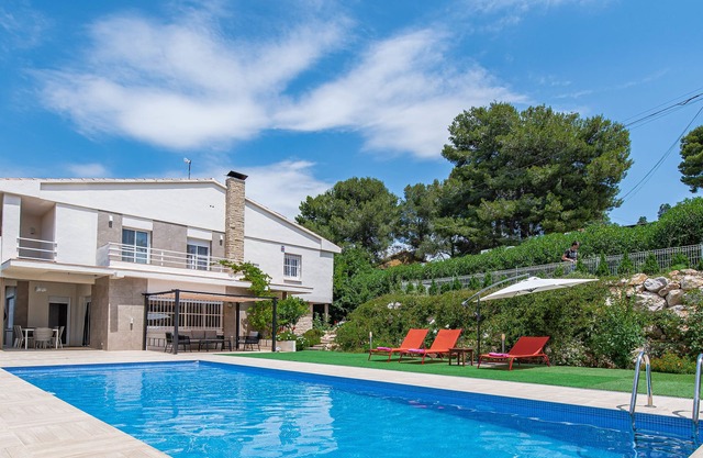 Villa Ametllers with private pool