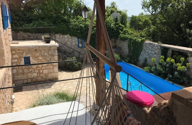 Villa Aurora, 200 Years Old Rural Beauty With A Pool