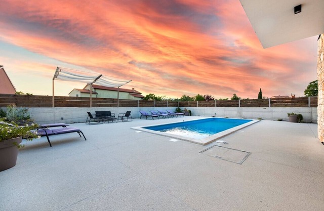 Villa Baraka with private pool in Kanfanar