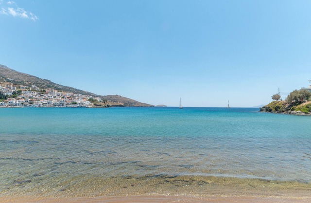 Villa 'Bebas Villas 1' with Sea View, Wi-Fi and Air Conditioning