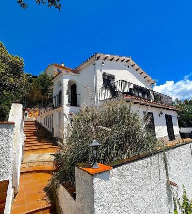Villa Blanca Lloret de Mar