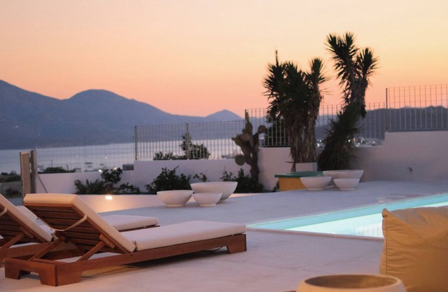 Villa Boa Esperanca: 4 Beds, Swimming pool & BBQ, Beautiful Sea Views