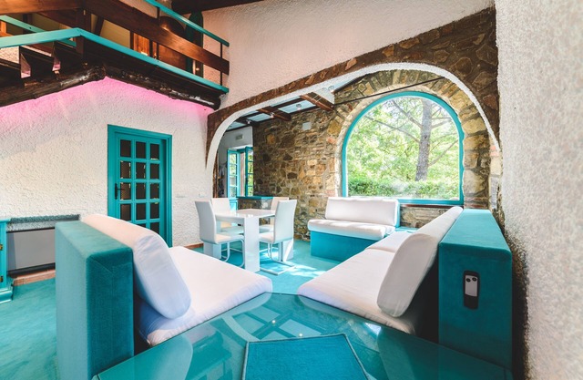 Villa Bog - Villa with swimming pool and tennis court in Piegaro
