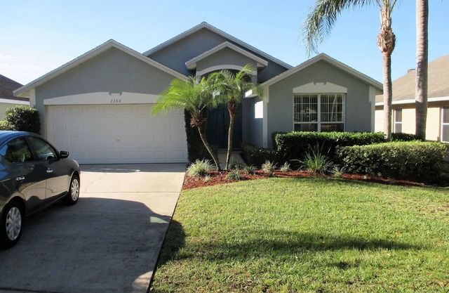 Villa Bonita. Southern Dunes 4 star golf course. Disney and Legoland area.