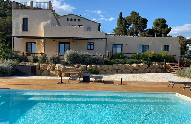 Villa 'Cal Noia 1 and 3' with Mountain View, Wi-Fi and Air Conditioning