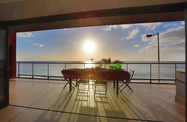 Villa Camacho V - Luxurious Villa Located Directly On The Beach