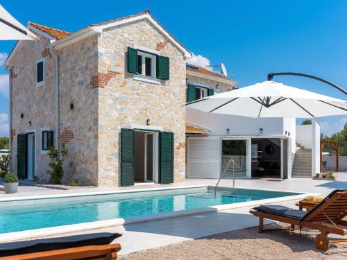 Villa Carmen by Interhome
