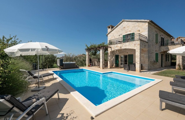 Villa Casa di Jure (100041-K1) - Barat