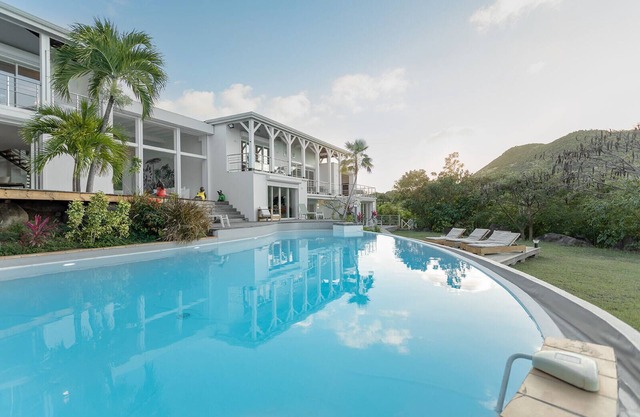 Villa Caye Blanche, 7 bdrms, spectacular view!