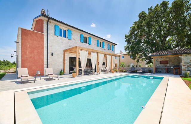 Villa Celeste Charming Villa With Private Pool