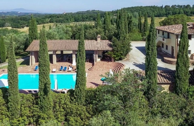 Villa Cerretello 22 By Halldis