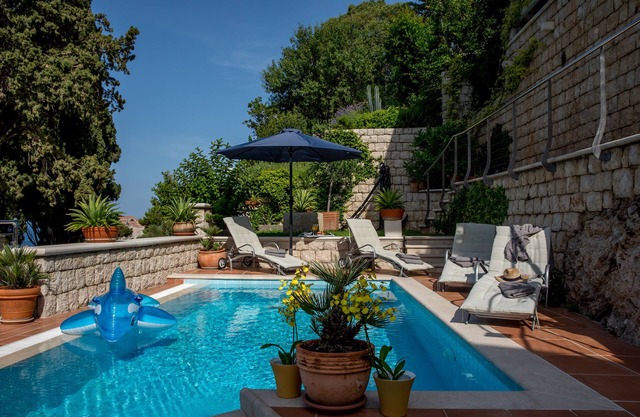 Villa close to downtown Dubrovnik with a private pool and great views