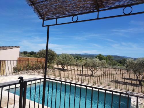 Villa Comme un Dimanche, piscine privée, chauffée, & vue