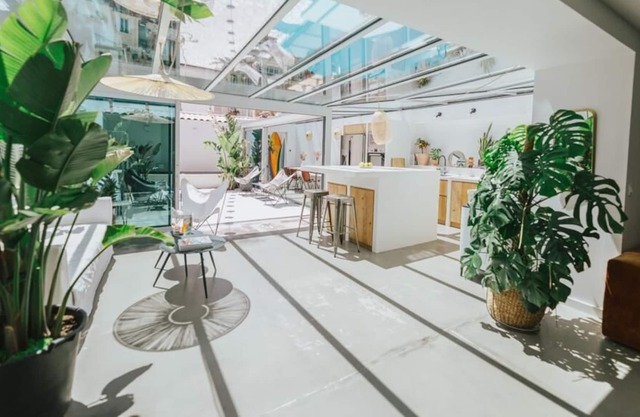 Villa D'exception de 130m² à 30 Mètres de la Plage !