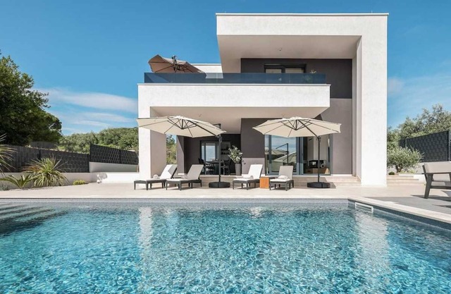 Villa Dekorti | Adriatic Luxury Villas