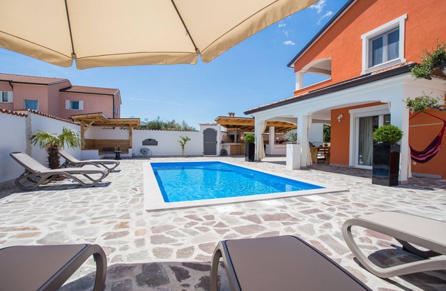Villa Deni with pool in Istria with 4 bedrooms