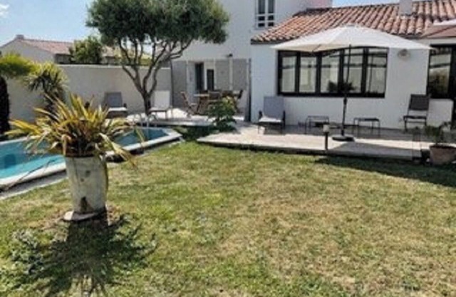 Villa des Açores - 6 Personnes - Piscine Privée