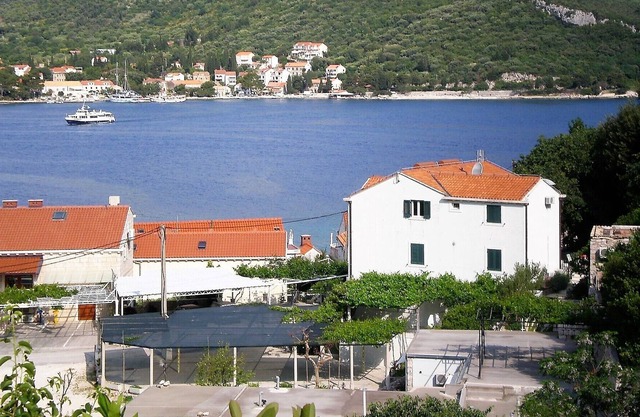 Villa Doris - Apartment, 1 bedroom, max 2 adults and 1-2 children, sea view