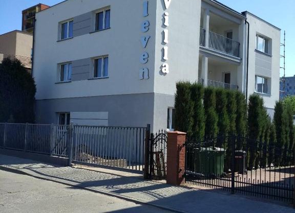 Villa Eleven