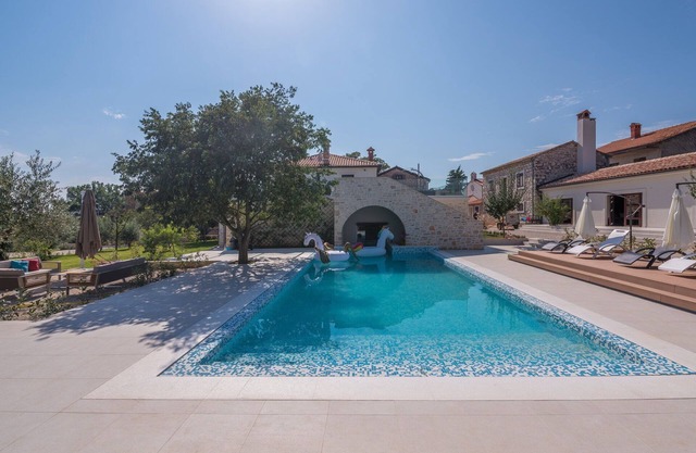 Villa Elise with Pool