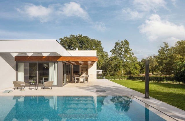 Villa Eos | Home Edition