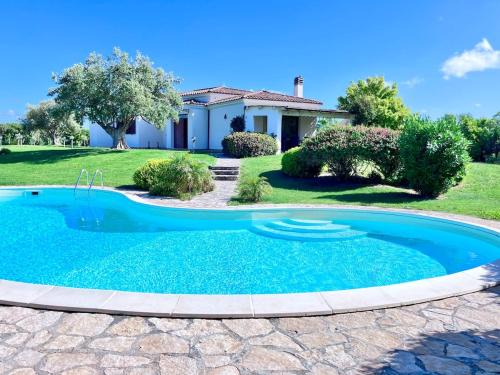Villa esclusiva con piscina privata e vista mare
