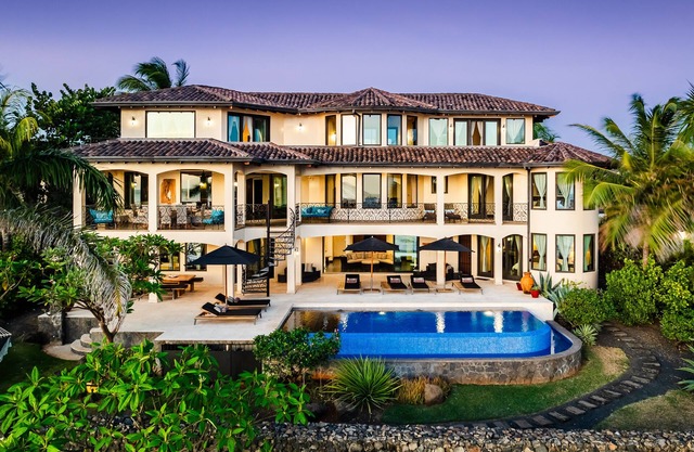 Villa Esperanza - Luxury Beachfront Villa In Tropical Paradise