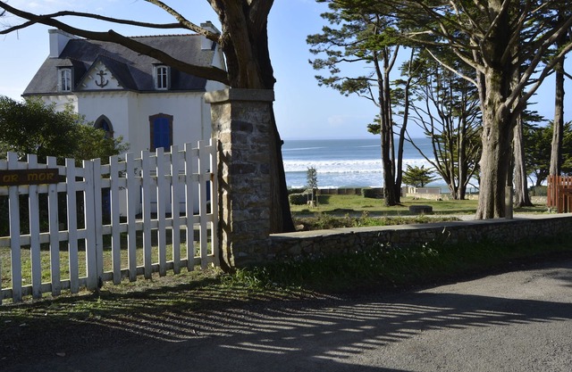 Villa facing the sea, Postolonnec beach Morgat Bay, Charming