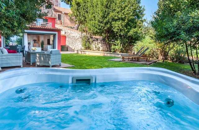 Villa Fema Royal with wheerpool and sea view